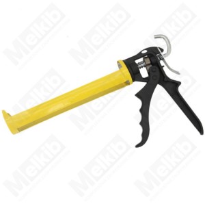 Pistolety dozujące ręczne – precyzja i kontrola w Twoich rękach